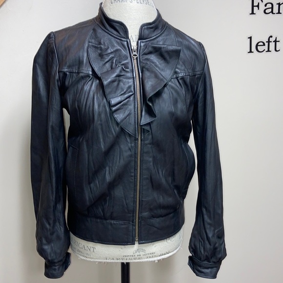Mike & Chris black leather ruffle front zip jacket size medium fall weight - Picture 1 of 12